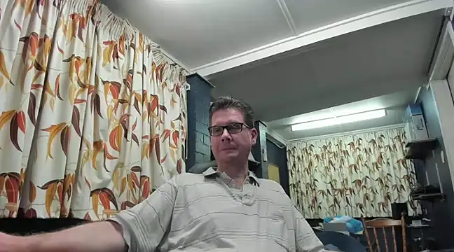 tilobinder online show from January 14, 2025, 1:28 pm