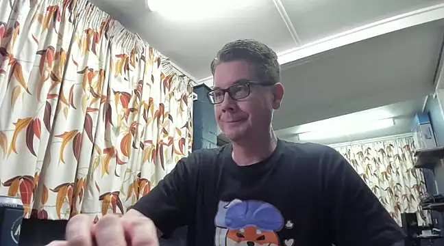 tilobinder online show from December 26, 2024, 1:32 pm