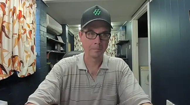 tilobinder online show from December 7, 2024, 6:05 am