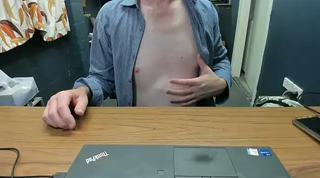 tilobinder online show from December 7, 2024, 3:14 pm