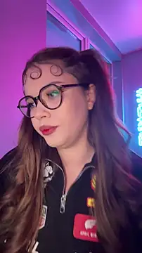 CutiePie3 online show from February 16, 2026, 8:07 pm