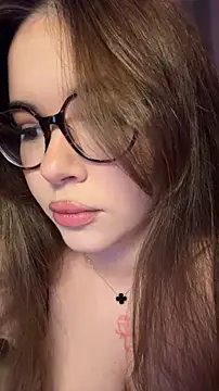 CutiePie3 online show from May 3, 2026, 9:40 pm