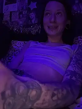 MissMidnightUK online show from December 21, 2025, 11:27 pm