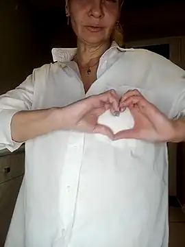 Milen Milf online show from March 5, 2025, 7:06 pm