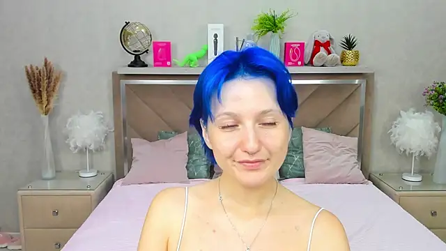 Snapshot of MiaKarlos chatting on August 6, 2026, 1:11 am MiaKarlos online show from August 6, 2026, 1:11 am