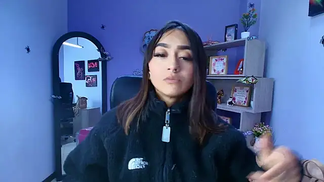 Snapshot of Miaa_Thopmson chatting on November 13, 2025, 3:43 am Miaa Thopmson online show from November 13, 2025, 3:43 am