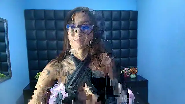 Snapshot of Miaa_Thopmson chatting on November 27, 2025, 7:47 pm Miaa Thopmson online show from November 27, 2025, 7:47 pm