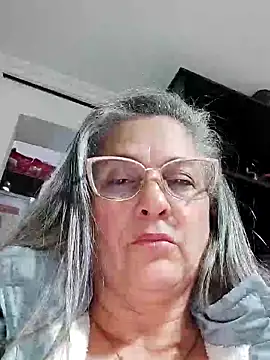 miisevvie  online show from February 27, 2025, 8:46 am