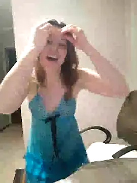 Snapshot of VselenaSun402 chatting on February 19, 2025, 1:06 pm VselenaSun402 online show from February 19, 2025, 1:06 pm