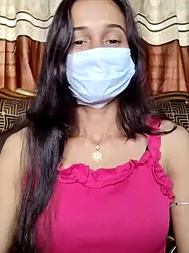 Snapshot of Oleevia chatting on January 7, 2025, 10:33 am Oleevia online show from January 7, 2025, 10:33 am