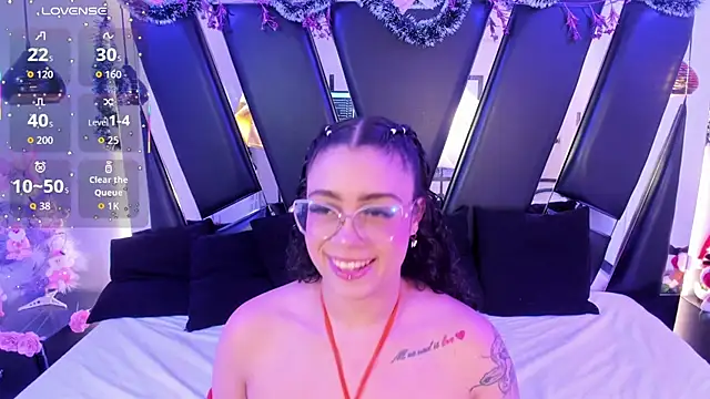 antonelllepiercee online show from December 17, 2025, 11:15 am