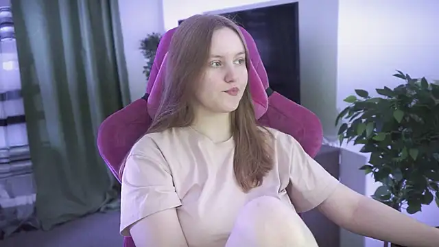 Snapshot of KellyPoter chatting on November 1, 2025, 7:35 am KellyPoter online show from November 1, 2025, 7:35 am