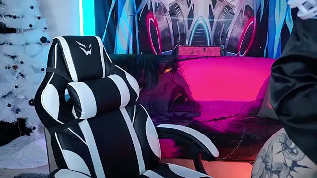 Snapshot of Aurora_Natsuki chatting on December 14, 2025, 11:16 am Aurora Natsuki online show from December 14, 2025, 11:16 am