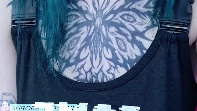 Snapshot of Aurora_Natsuki chatting on October 19, 2025, 6:54 pm Aurora Natsuki online show from October 19, 2025, 6:54 pm