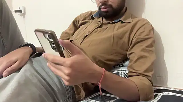 Snapshot of meatycronn chatting on March 12, 2026, 6:45 pm meatycronn online show from March 12, 2026, 6:45 pm