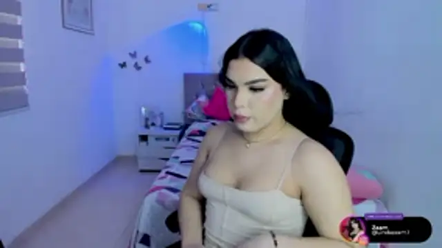 linda zaam83866 online show from November 9, 2025, 9:41 pm