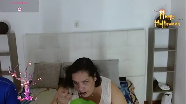 Snapshot of Candy_and_Jh0n chatting on October 29, 2025, 3:27 am Candy and Jh0n online show from October 29, 2025, 3:27 am