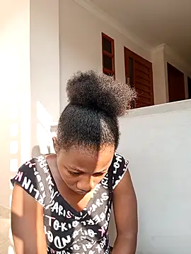 kharoll online show from November 22, 2025, 12:48 pm