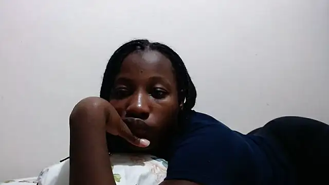 Snapshot of kharoll chatting on June 17, 2026, 11:36 pm kharoll online show from June 17, 2026, 11:36 pm