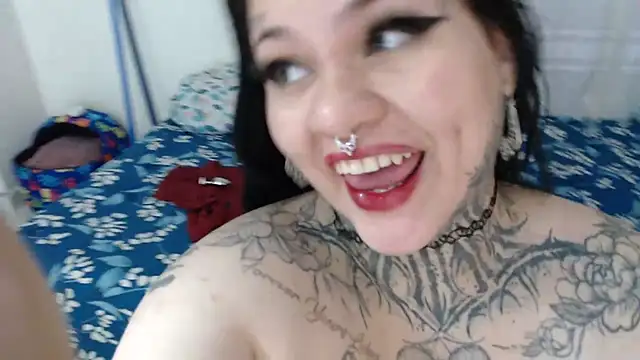 Snapshot of sherly_tattosss chatting on February 23, 2025, 7:55 am sherly tattosss online show from February 23, 2025, 7:55 am