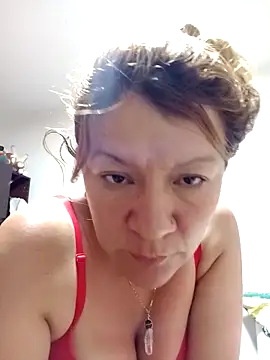 Skylar-Vox- online show from October 22, 2025, 9:09 am