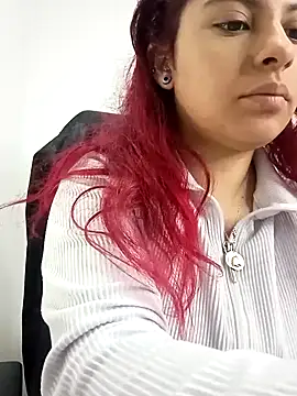 Snapshot of agatha_97_ chatting on December 29, 2024, 1:24 am agatha 97 online show from December 29, 2024, 1:24 am
