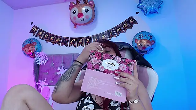 Snapshot of agatha_97_ chatting on December 18, 2024, 3:47 am agatha 97 online show from December 18, 2024, 3:47 am
