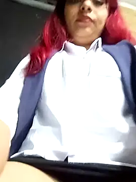 Snapshot of agatha_97_ chatting on December 27, 2024, 2:47 am agatha 97 online show from December 27, 2024, 2:47 am