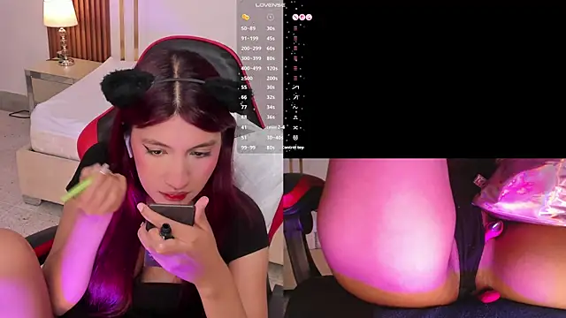 Snapshot of MiaVoss chatting on November 23, 2025, 10:09 pm MiaVoss online show from November 23, 2025, 10:09 pm