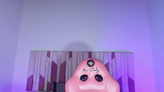 Snapshot of mia_stanfort chatting on October 8, 2025, 7:14 pm mia stanfort online show from October 8, 2025, 7:14 pm