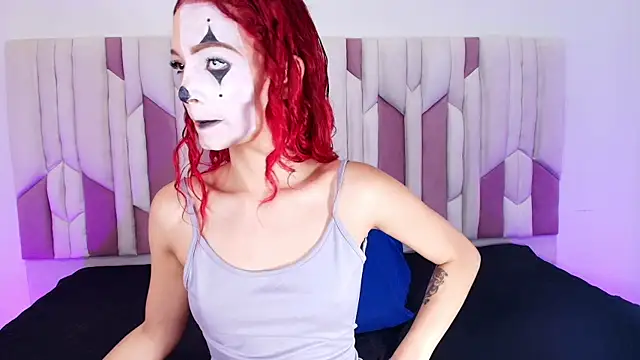 Snapshot of mia_stanfort chatting on October 31, 2025, 7:10 pm mia stanfort online show from October 31, 2025, 7:10 pm