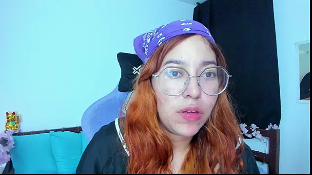  Moon Johnson online show from November 5, 2025, 1:09 am