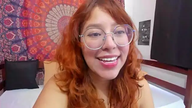  Moon Johnson online show from December 21, 2025, 9:15 pm