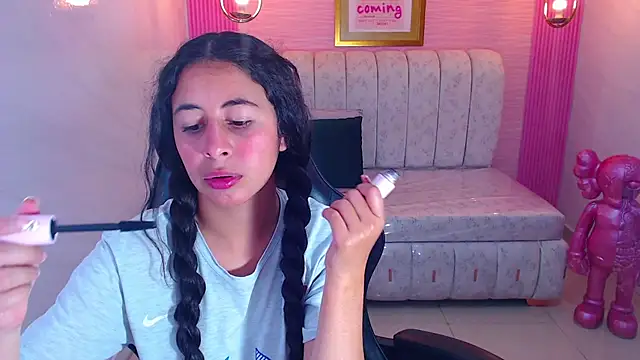 Snapshot of paris_sub1_ chatting on November 7, 2025, 1:04 pm paris sub1 online show from November 7, 2025, 1:04 pm