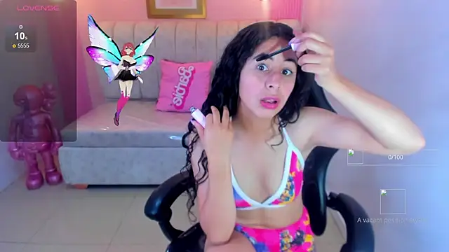 Snapshot of paris_sub1_ chatting on December 5, 2025, 1:10 pm paris sub1 online show from December 5, 2025, 1:10 pm