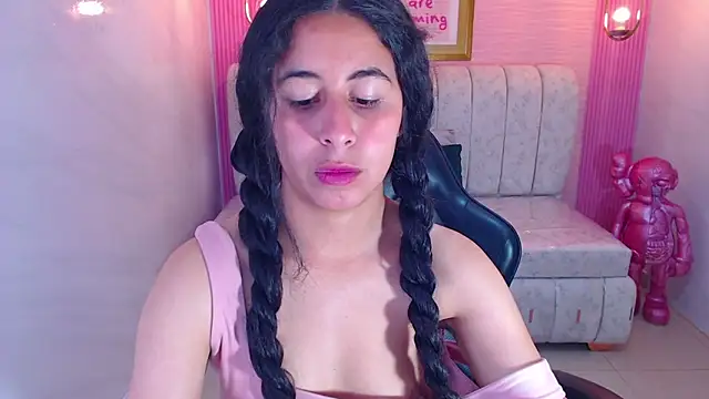 Snapshot of paris_sub1_ chatting on October 27, 2025, 1:01 pm paris sub1 online show from October 27, 2025, 1:01 pm