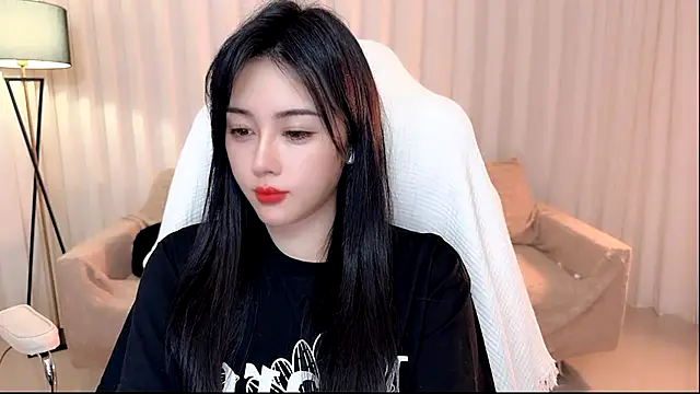 Snapshot of K-moumou chatting on July 28, 2026, 6:20 pm K-moumou online show from July 28, 2026, 6:20 pm