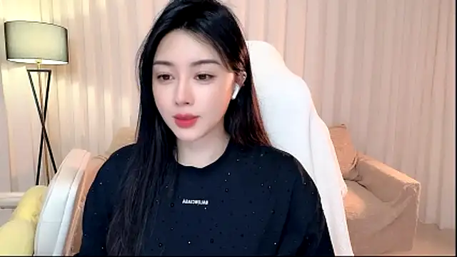 Snapshot of K-moumou chatting on June 22, 2026, 4:26 pm K-moumou online show from June 22, 2026, 4:26 pm