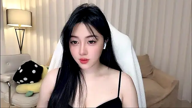 K-moumou online show from May 5, 2026, 3:59 pm
