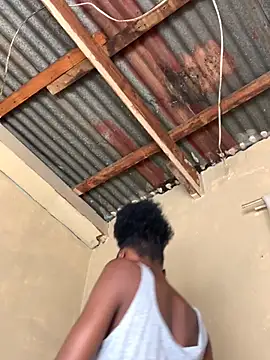 Snapshot of SEXY_TOKYOxxx chatting on October 24, 2025, 12:37 pm SEXY TOKYOxxx online show from October 24, 2025, 12:37 pm