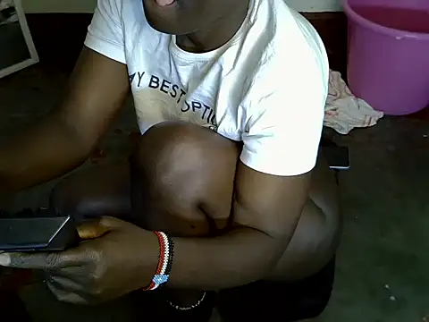 Snapshot of Sweetaggy2 chatting on June 9, 2026, 8:10 pm Sweetaggy2 online show from June 9, 2026, 8:10 pm