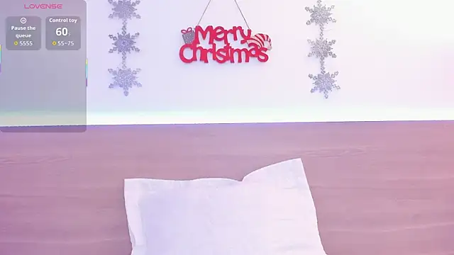 Snapshot of nataliiiiia chatting on December 14, 2025, 2:00 pm nataliiiiia online show from December 14, 2025, 2:00 pm