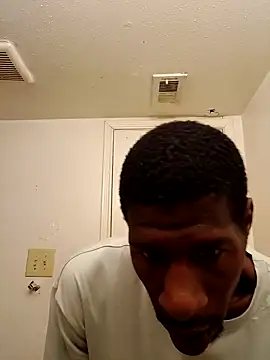 Snapshot of willywonka7793 chatting on December 9, 2024, 7:06 am willywonka7793 online show from December 9, 2024, 7:06 am