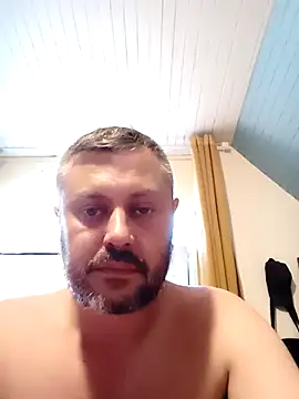 Snapshot of richton62 chatting on July 1, 2026, 7:47 pm richton62 online show from July 1, 2026, 7:47 pm