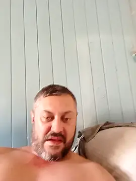 Snapshot of richton62 chatting on July 7, 2026, 6:47 am richton62 online show from July 7, 2026, 6:47 am