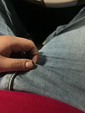 Snapshot of themasteer69 chatting on November 25, 2025, 1:06 am themasteer69 online show from November 25, 2025, 1:06 am