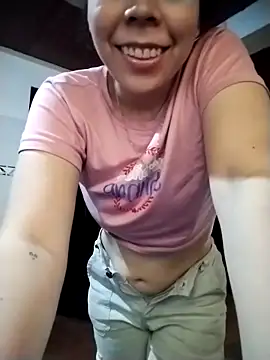 Lucianaferro  online show from March 22, 2026, 6:53 pm