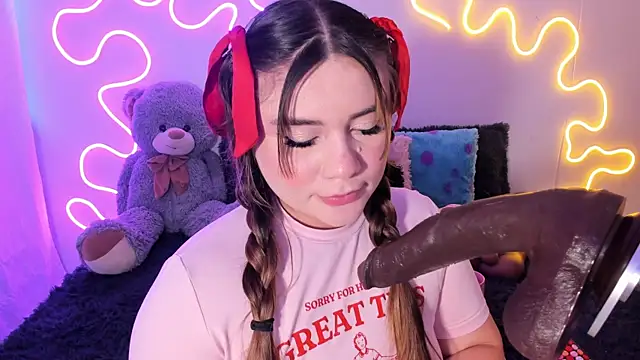 Snapshot of Isa_belaa chatting on November 11, 2025, 4:57 pm Isa belaa online show from November 11, 2025, 4:57 pm