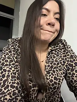 Iam  Cristal online show from June 11, 2026, 12:54 am