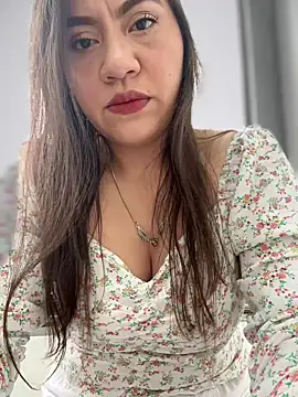 Iam  Cristal online show from February 26, 2025, 8:47 pm